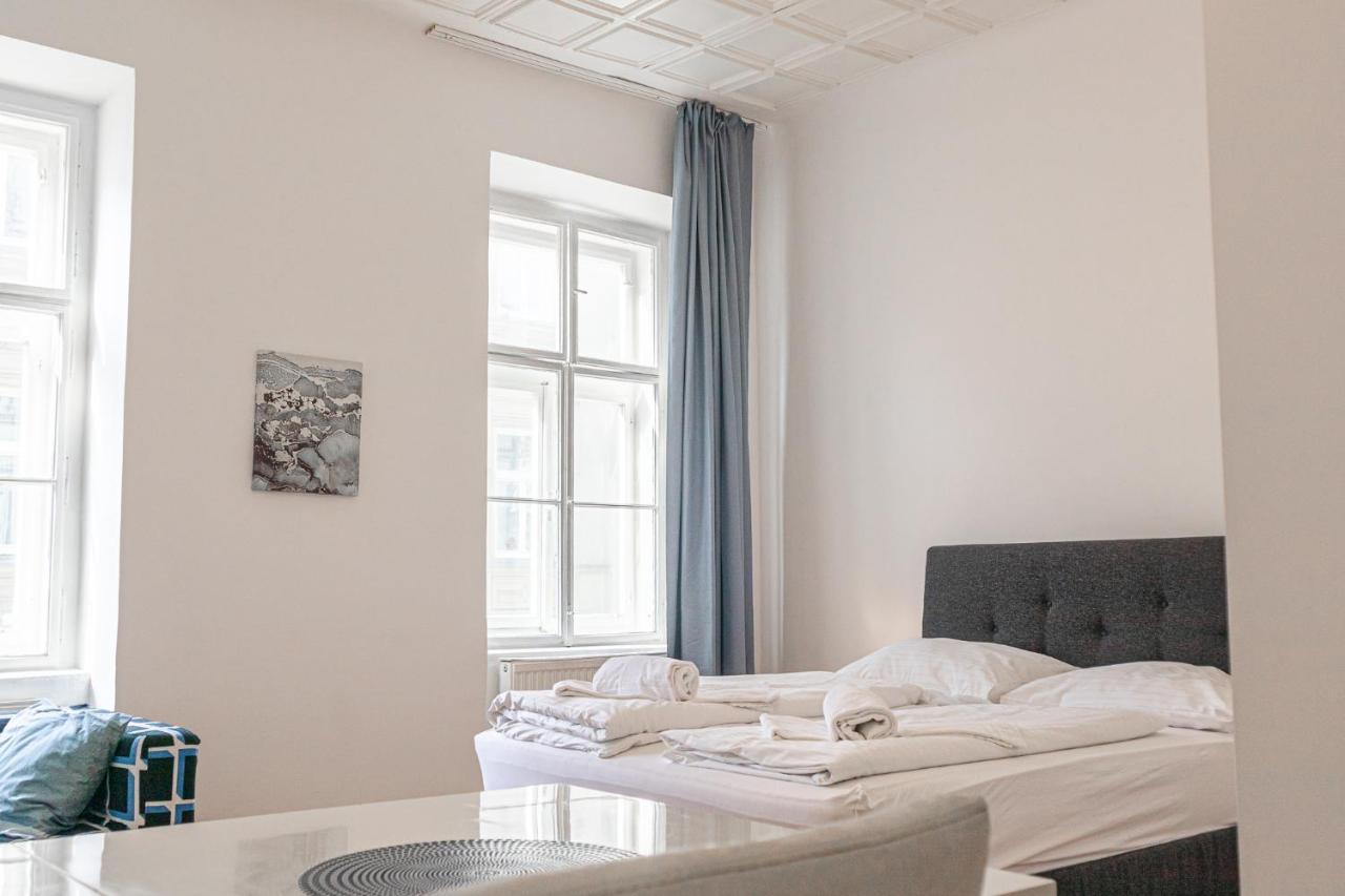 וינה Central Belvedere 3Br Shared Apartment - 12 Min From City Center מראה חיצוני תמונה
