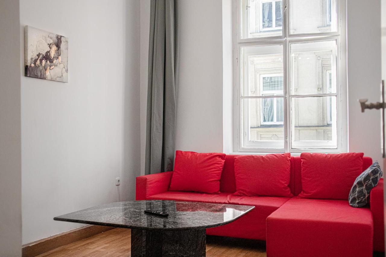 וינה Central Belvedere 3Br Shared Apartment - 12 Min From City Center מראה חיצוני תמונה